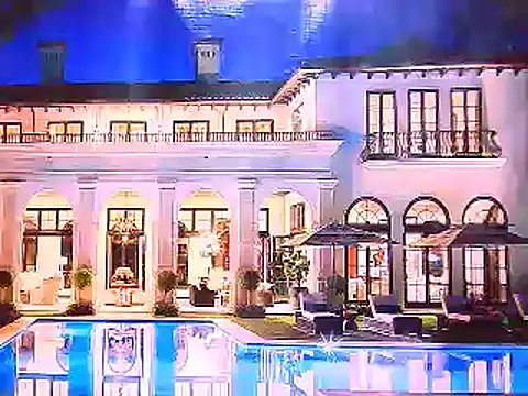 EbonyHotBuns online show from September 24, 6:33 pm