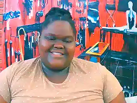 EbonyHotBuns online show from November 13, 7:57 pm