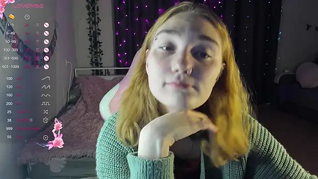 ReddHotPipper online show from December 26, 1:07 am