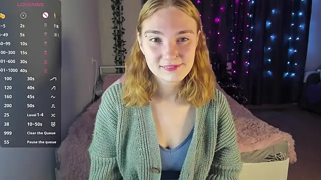 ReddHotPipper online show from January 14, 1:04 am