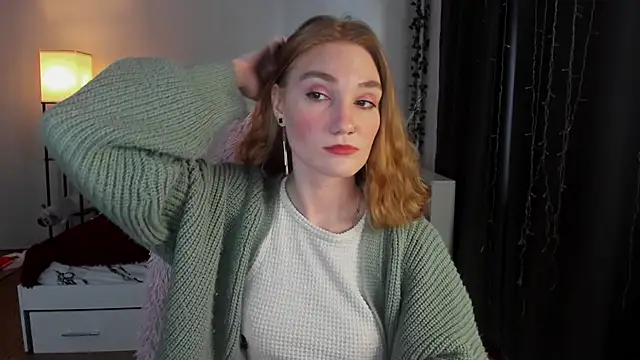 ReddHotPipper online show from October 15, 2:33 am