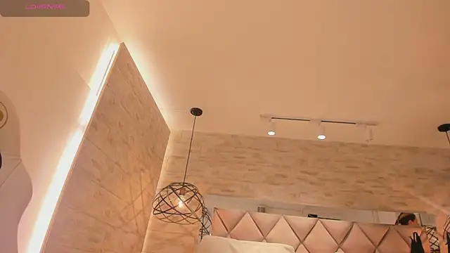 dorothy vegga online show from March 5, 3:18 am