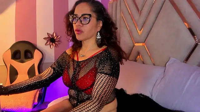 maria paulac online show from March 21, 5:43 am