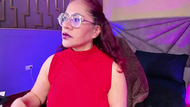 maria paulac online show from September 25, 5:00 am