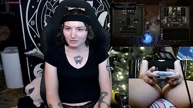 Snapshot of BrandiWRLD_999 chatting on January 3, 11:55 pm BrandiWRLD 999 online show from January 3, 11:55 pm