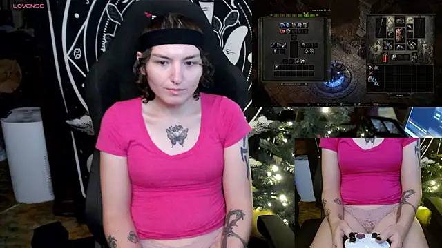 Snapshot of BrandiWRLD_999 chatting on January 4, 7:34 pm BrandiWRLD 999 online show from January 4, 7:34 pm