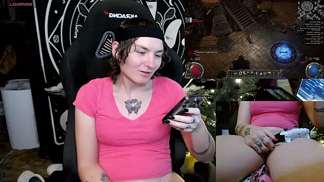 Snapshot of BrandiWRLD_999 chatting on January 8, 6:31 am BrandiWRLD 999 online show from January 8, 6:31 am