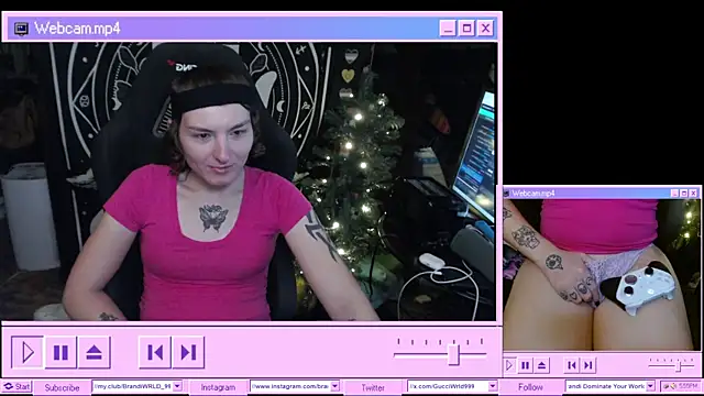 Snapshot of BrandiWRLD_999 chatting on January 9, 11:56 pm BrandiWRLD 999 online show from January 9, 11:56 pm