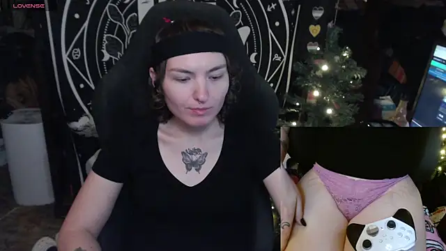 Snapshot of BrandiWRLD_999 chatting on January 26, 6:16 pm BrandiWRLD 999 online show from January 26, 6:16 pm