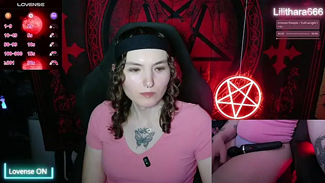 Snapshot of BrandiWRLD_999 chatting on November 5, 1:16 am BrandiWRLD 999 online show from November 5, 1:16 am