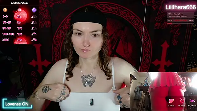 Snapshot of BrandiWRLD_999 chatting on November 26, 2:12 am BrandiWRLD 999 online show from November 26, 2:12 am