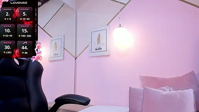 Snapshot of emma_carterr1 chatting on March 14, 10:05 pm emma carterr1 online show from March 14, 10:05 pm