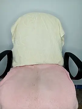 Snapshot of Arabian6990 chatting on November 19, 8:53 pm Arabian6990 online show from November 19, 8:53 pm