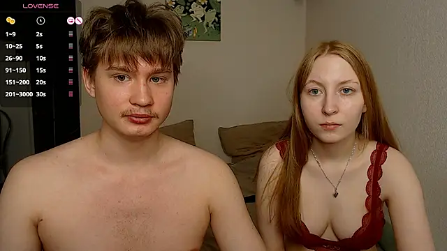 Snapshot of AliceStoneJhonyStone chatting on March 10, 5:07 pm AliceStoneJhonyStone online show from March 10, 5:07 pm