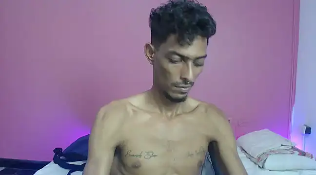 Snapshot of Albertwd420 chatting on January 1, 12:32 am Albertwd420 online show from January 1, 12:32 am