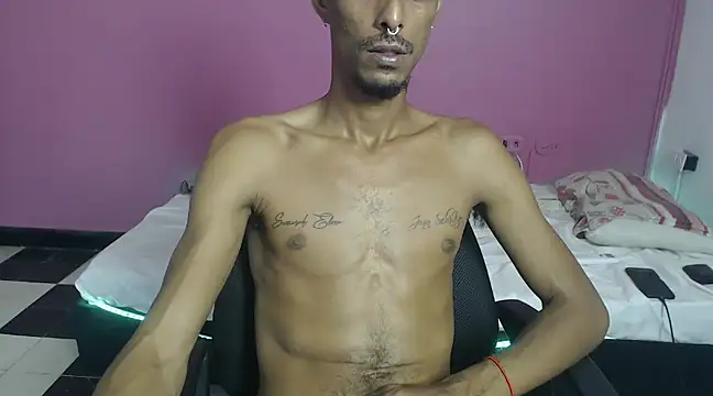 Snapshot of Albertwd420 chatting on January 1, 3:35 pm Albertwd420 online show from January 1, 3:35 pm