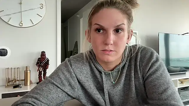 Snapshot of Graciemae_baexx chatting on March 3, 6:33 pm Graciemae baexx online show from March 3, 6:33 pm