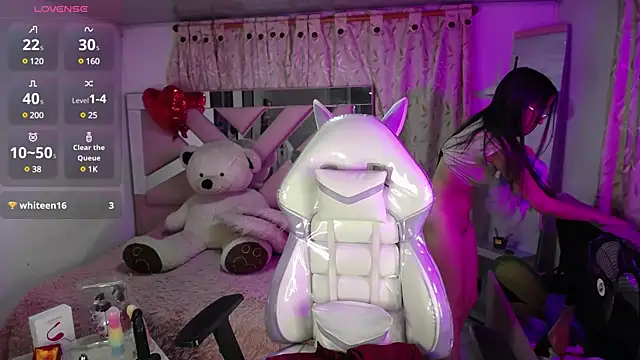 Mia Fischer online show from February 25, 2:58 am