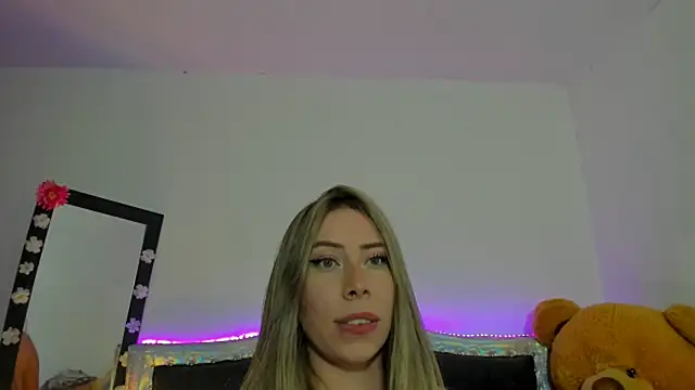 JanneKim online show from December 25, 10:27 pm