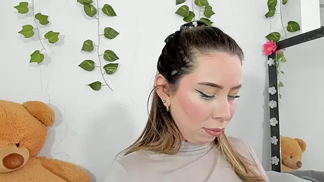 JanneKim online show from October 1, 6:47 pm