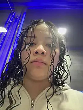 Paloma  LS online show from February 21, 1:22 pm