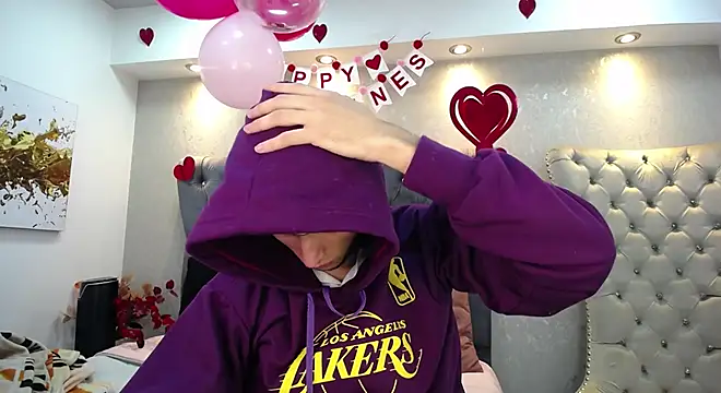 MrWilliseo online show from February 15, 8:11 pm