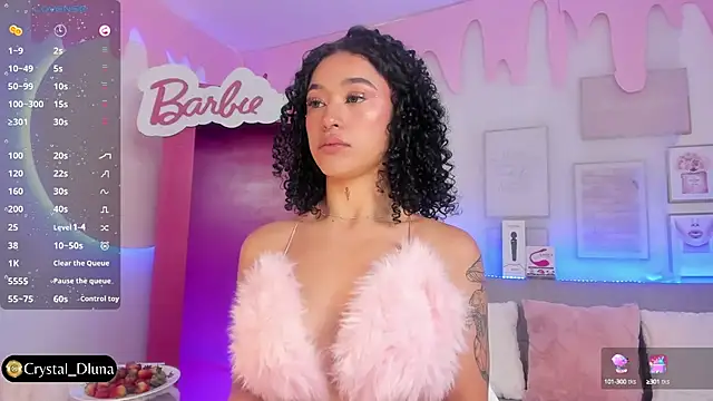 Crystal Dluna online show from February 10, 1:44 pm