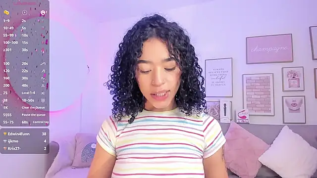 Crystal Dluna online show from February 27, 12:45 pm