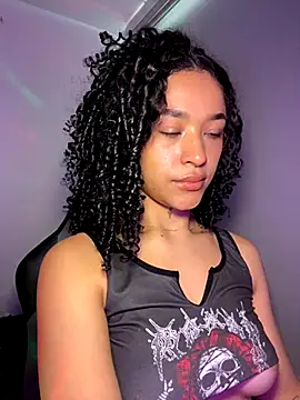 Crystal Dluna online show from September 25, 4:32 pm