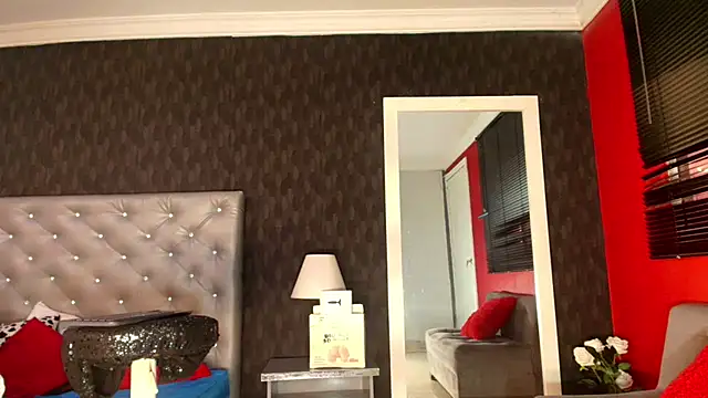 Snapshot of KENDER21_ chatting on September 26, 8:46 pm KENDER21 online show from September 26, 8:46 pm