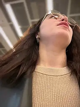 meow girl online show from October 28, 10:52 am