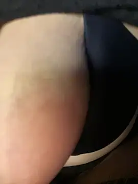 adry moon666 online show from January 3, 5:06 am