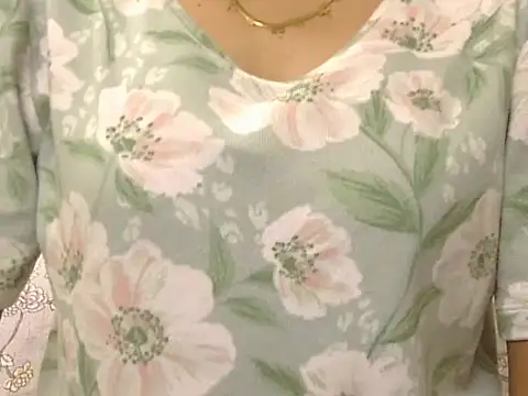  FluffyHxney  online show from October 9, 4:05 pm