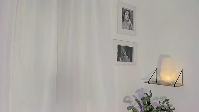 Candelariia  online show from March 5, 7:27 pm