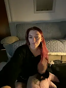 Snapshot of Stoner_BarbieXX chatting on January 5, 10:29 pm Stoner BarbieXX online show from January 5, 10:29 pm