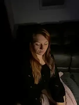 Snapshot of Stoner_BarbieXX chatting on September 20, 9:49 pm Stoner BarbieXX online show from September 20, 9:49 pm