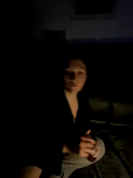 Snapshot of Stoner_BarbieXX chatting on November 23, 10:42 pm Stoner BarbieXX online show from November 23, 10:42 pm