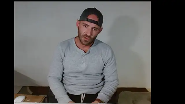 Snapshot of TheNakedPreacher chatting on March 2, 12:54 pm TheNakedPreacher online show from March 2, 12:54 pm