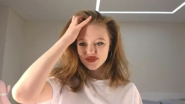 Snapshot of Eveleen_Soleen chatting on November 15, 3:52 pm Eveleen Soleen online show from November 15, 3:52 pm