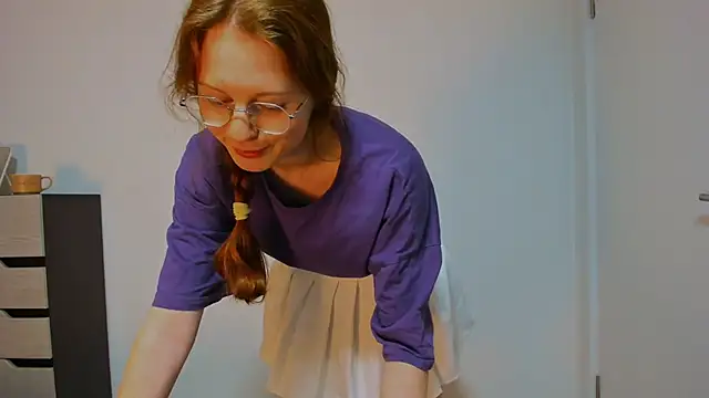 Fire Luna online show from February 3, 3:17 pm