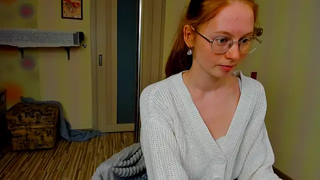 Fire Luna online show from October 6, 4:54 am