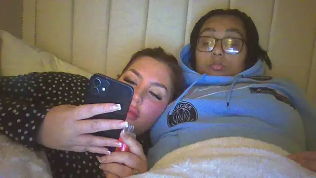 vanilla chocolate23 online show from December 20, 8:34 pm