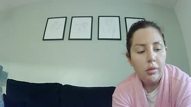 vanilla chocolate23 online show from January 19, 10:50 am