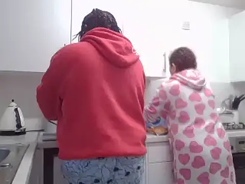 vanilla chocolate23 online show from February 12, 1:06 pm