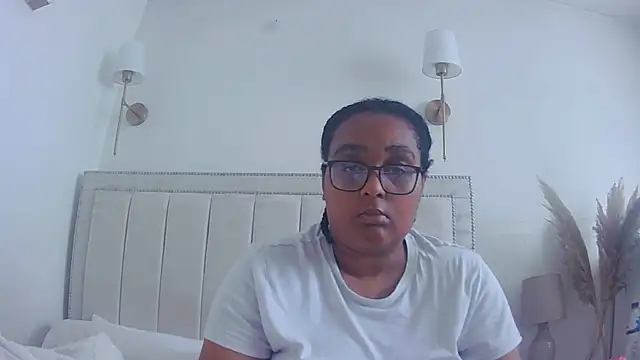 vanilla chocolate23 online show from October 9, 8:12 am