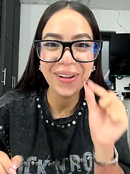 IamSteph13 online show from October 10, 2:54 am