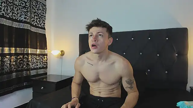 Angel Cuervo online show from February 10, 7:49 pm