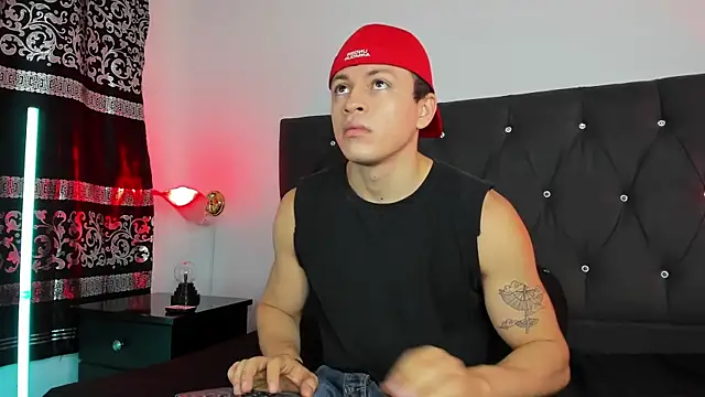 Angel Cuervo online show from March 13, 12:46 pm