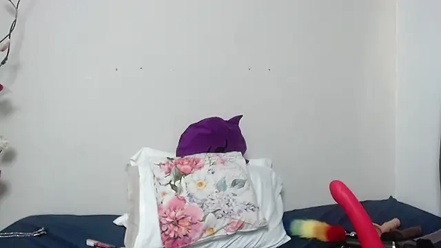 Nicol Love0 online show from January 23, 10:11 pm