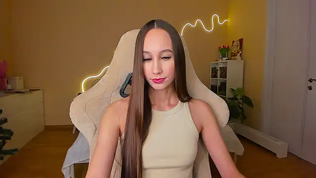 your emily  online show from March 4, 6:29 pm